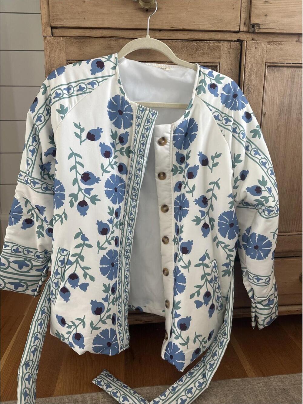 Floral Blue And Green Printed jacket With Removable Belt Size L